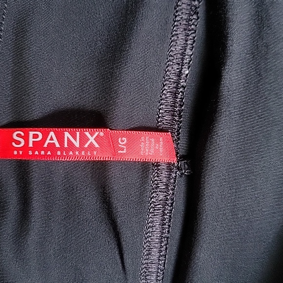 Spanx faux leather leggings, black, size L - Picture 3 of 9